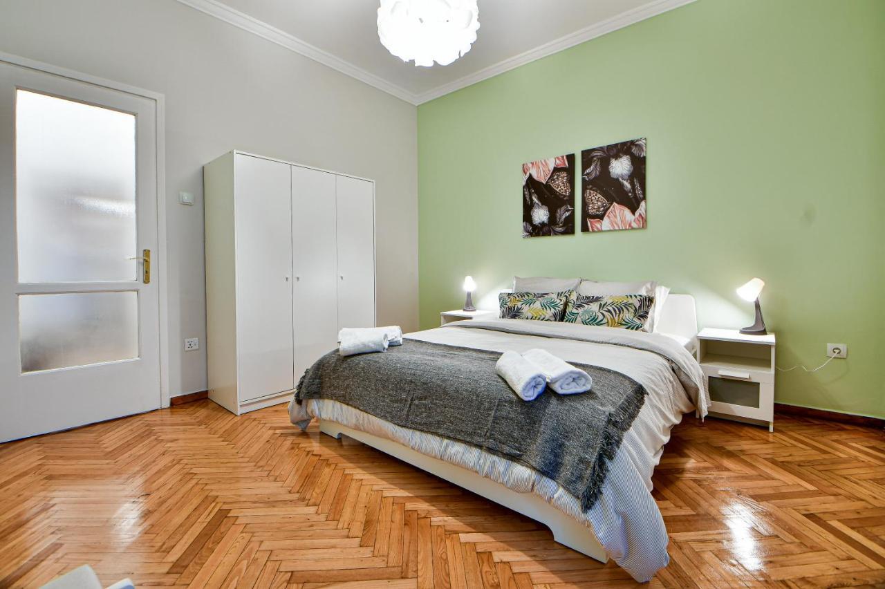 אתונה Thiras Lovely Apartment By Zain מראה חיצוני תמונה