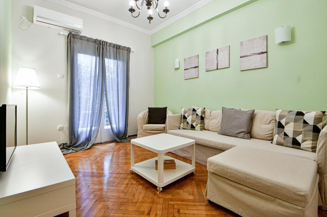 אתונה Thiras Lovely Apartment By Zain מראה חיצוני תמונה