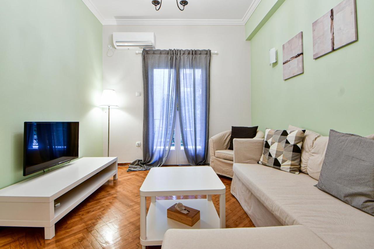 אתונה Thiras Lovely Apartment By Zain מראה חיצוני תמונה