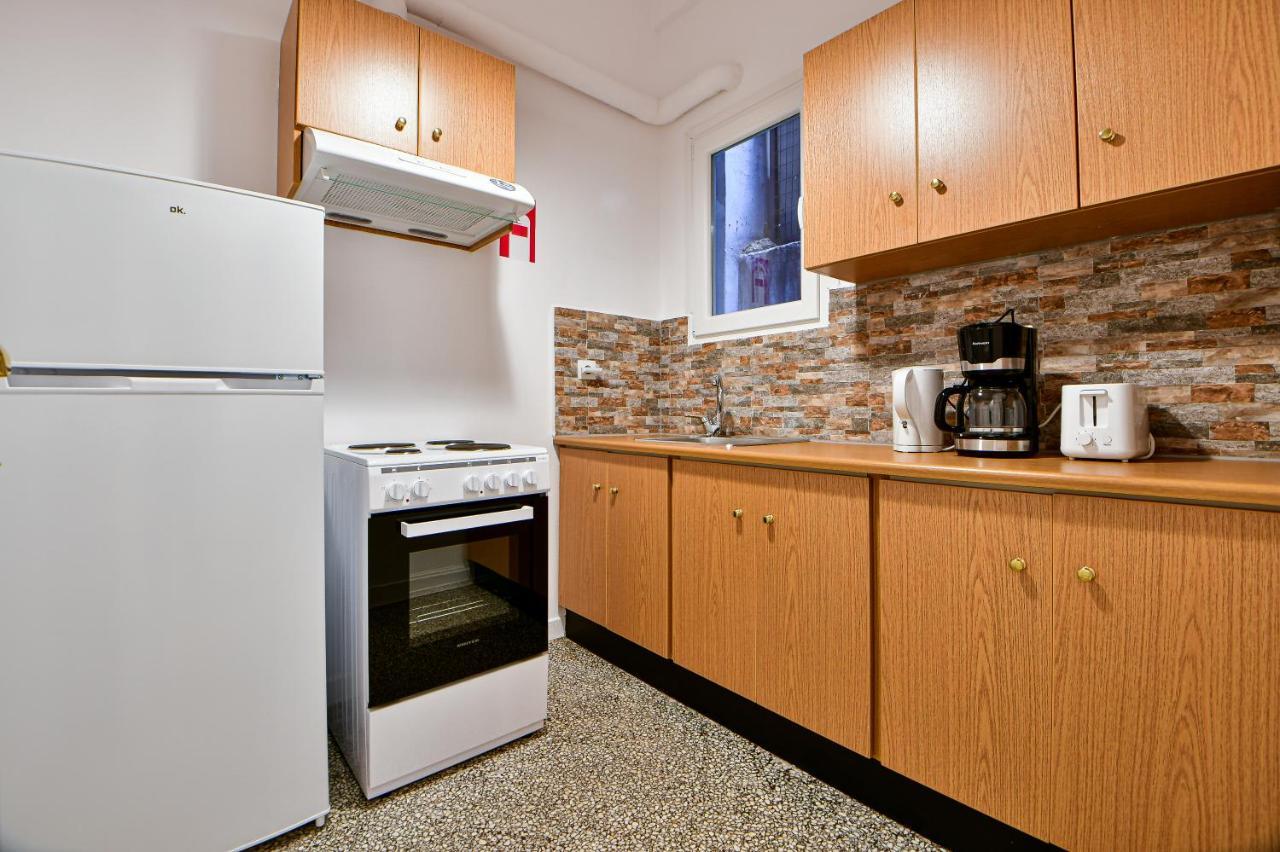 אתונה Thiras Lovely Apartment By Zain מראה חיצוני תמונה